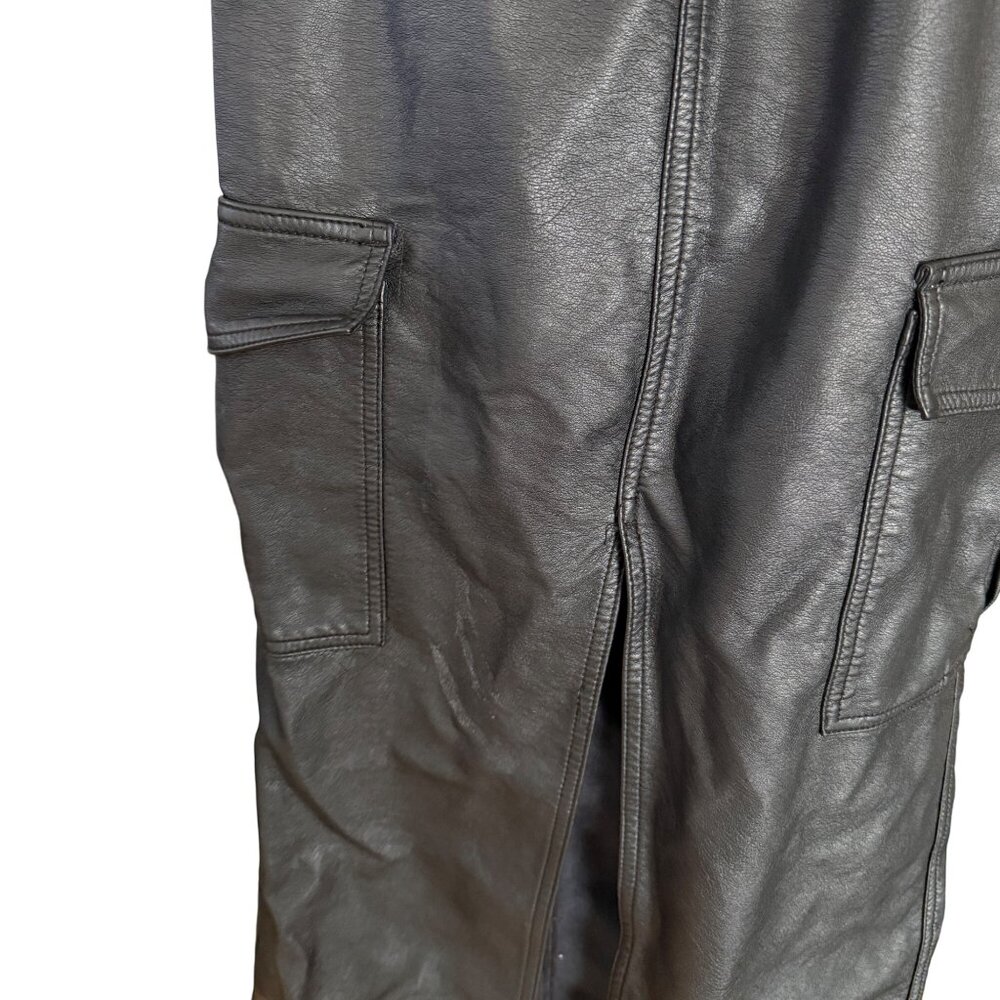 Forever 21 Black Faux Leather Maxi Skirt With Cargo Pockets & Elastic Waistband - Picture 2 of 5